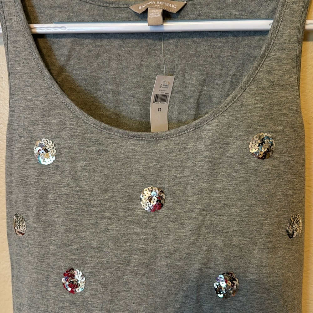 SPARKLE Banana Republic gray tank